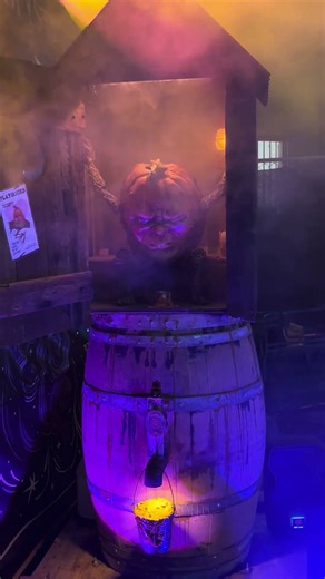 Pooping Pumpkin at Magic of the Jack O’Lanterns