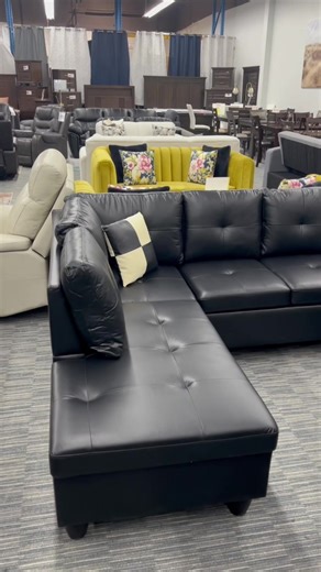 🖤 BACK IN STOCK — BLACK LEATHER SECTIONAL! 🖤 Our popular Black Leather Sectional is back in stock, featuring a storage ottoman for extra convenience 🛋️✨ Sleek look • Smart storage • Ultimate comfort Limited quantities available — visit Grand Home Furniture today! 📍 6685 Tomken Rd, Unit 1–7, Mississauga 📞 647-262-0000 | 905-564-5853 #GrandHomeFurniture #BackInStock #LeatherSectional #StorageOttoman #FurnitureDeals