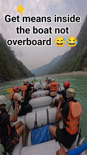 funny moments 😂😄 #whitewaterrafting #rishikesh #rishikesh #travel #rishikeshrafting #gangarafting