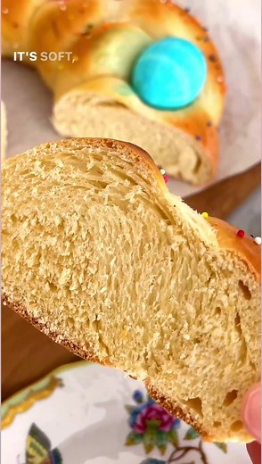My Delicious Easter Bread Recipe is a showstopping treat you’re going to love! 🐰 Recipe on the blog 💖 | Preppy Kitchen