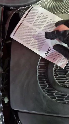 PCV crankcase ventilation pressure testing on the BMW N47D diesel engine. #blowup #blowby