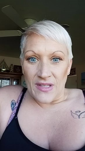 #psstt #addme #scrolling #letsbefriends