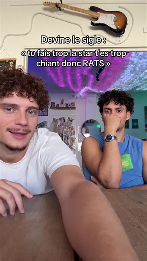 Devine le sigle — quiz rapide de sigles et blagues entre amis