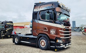 复古色调~斯堪尼亚S580改装展示~LEX-US_哔哩哔哩_bilibili