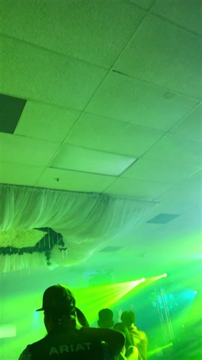 Master the 2-Step Dance with Cumbia Vibes