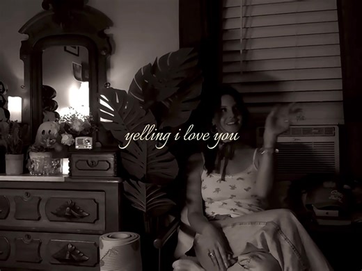 White Feather Hawk Tail Deer Hunter Tips