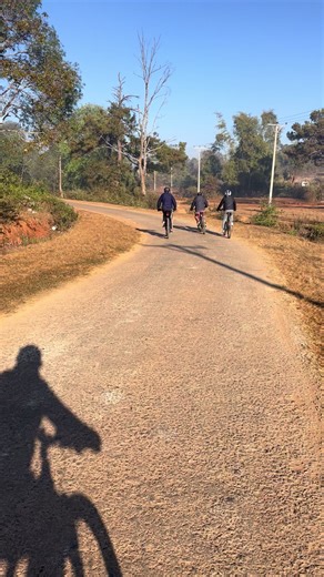 วิดีโอของ Sai Nom Seng (@sai.num.hseng1) พร้อมเพลง original sound - BAI MORN DAI🎸ပႆၢးမွၼ်းတႆး