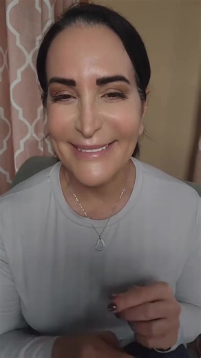 Say goodbye to tired-looking eyes with Glov Serum-Infused Microneedle Eye Patches. These tiny but powerful patches help reduce fine lines, puffiness, and dullness in just one use. Try it today! 💕 #GlovBeauty #Microinfusion #Skincare #SkincareGoals #SkincareRoutine