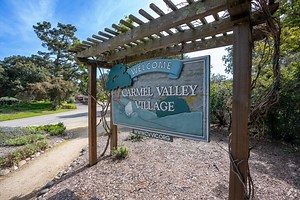 Living in the Carmel Valley Village Neighborhood of Carmel Valley Village, CA