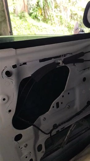 Job done today ISuzu D-max home service 1pc power window motor replacement Main switch Repair For more inquires plss call 09455048236 or kindly dm John Dela Cruz | JM Car Window Repair Shop