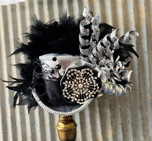 Mini Top Hat,new Year's Eve Mini Top Hat, Celebration Hat, Mini Top Hat, Silver Hat, Prom Hat, Wonderland, Gala Hat, Medium - Etsy