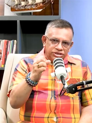 දුක සිතට එන එක පුරුද්දක් ද? මිදෙන්න බැරිද? | Sanath Gamage