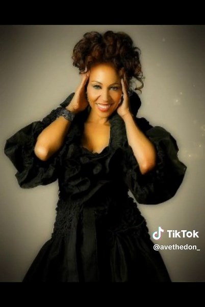 The late great Vesta Williams is the latest artist to be featured on Theme Music. Check out the new episode on @YouTube Link In Bio. #thememusic #funkfellasradio #avethedon #everygoodplayashouldhavesome #vestawilliams #sweetsweetlove #vesta4u #1988