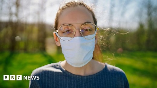 Coronavirus: A user's guide to wearing a face mask to the shops