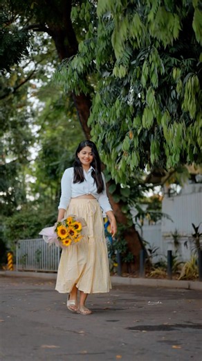 I took this long to do a ‘I can buy myself flowers video’ #explorewithyashi