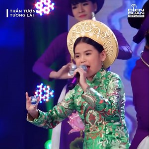 29K views · 298 reactions | Giám khảo "mắt chữ O mồm chữ A" trước màn biểu diễn dân ca Huế của cô bé Hiền Trân ------------ ©️ Nội dung được khai thác và bảo vệ bản quyền bởi Điền Quân Group  Biệt Tài Tí Hon #Thantuongtuonglai #Dienquangroup #Dienquan | Biệt Tài Tí Hon | Facebook