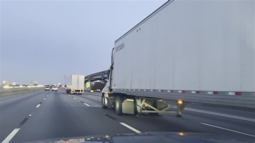 Non-citizen CDL suspension spurs holiday shipping concerns