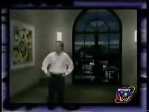 ¡SPLAT! fue una serie de televisión hecha en Canadá que se transmitió originalmente en Teletoon de 1997 a 2000. Se produjeron alrededor de 52 episodios de media hora del programa. “Cada semana ¡SPLAT! echa un vistazo a las nuevas películas animadas. Programas de televisión y efectos especiales generados por computadora. Obtenemos la historia interna de las mejores escuelas de animación del mundo y te traemos las mejores películas de estudiantes. ¡SPLAT! va detrás de escena para conocer a los ani