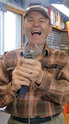 Adjustable Wrench Repair #diy #tools #farming #repairing #wrench