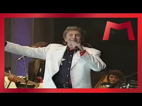 Barry Manilow - Daybreak (Live from The Houston Rodeo, 2001)