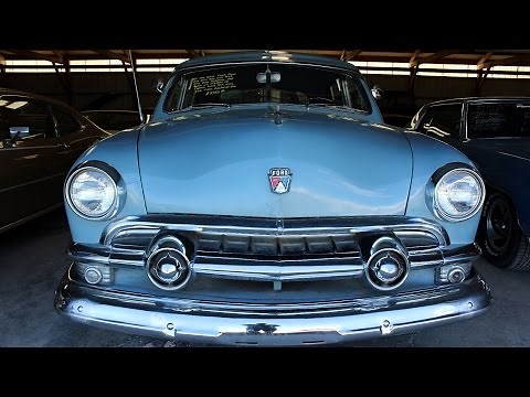 1951 Ford Deluxe Sedan 239 Flathead V8 at Country Classic Cars