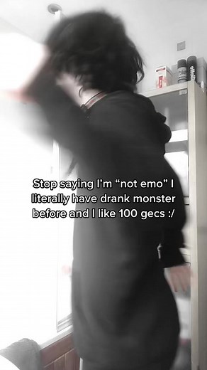 Emo Transformation: Hair 360 Video featuring Alt and Punk Styles