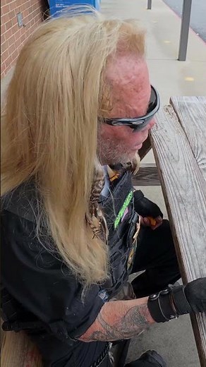 Dog Talking To The Fugitive #fugitiverecovery #dogunleashed #dogthebountyhunter