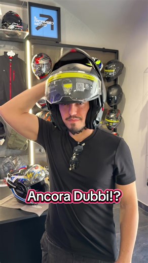 Ancora dubbi!? Le promo del weekend colpiscono ancora! La nostra splendida coppia sceglie: SCORPION EXO-TECH 💣 Cgm C-MAX Nero Lucido 😍 Vi aspettiamooo!! #ilricambiomoto #mototiktok #fvp #scorpion #cgm