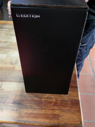 ជម្រាបពី ASUS ROG STRIX 18 G815LR នៅតម្លៃ $2199