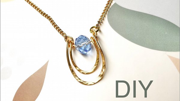 Simple jewelry making for complete beginners