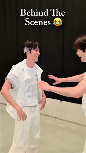 Eunseok is sooo funny, cute, and handsome—he’s the whole package in one person #riize #라이즈 #shorts