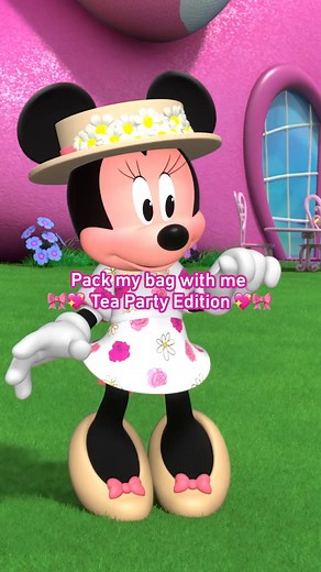 Can’t have too many bows 🎀 🎥: Me & Mickey | Disney Jr.