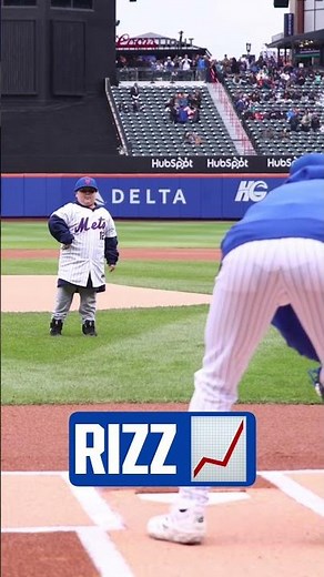 The Rizzler threw out a first pitch today at Citi Field.