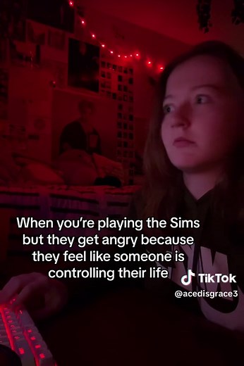 The Sims 4: Understanding Emotional Gameplay