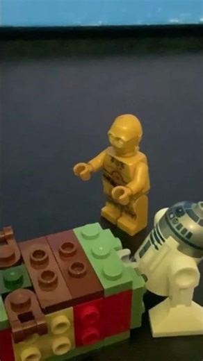 Building LEGO Dewback Microfighters from Star Wars Episode IV