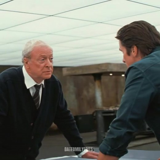 Café da Manhã com Bruce e Alfred: Edição Gotham