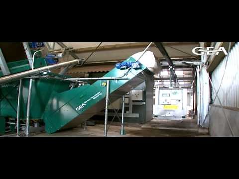 GEA Farm Technologies Mullerup Mix and Carry System.mp4