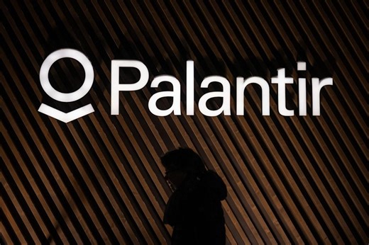 Should You Buy the Dip in Palantir Stock?