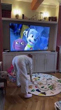 A busy Sunday morning in our house 🏡 #sunday