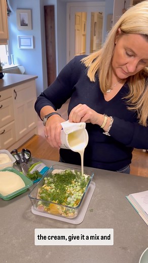 175K views · 728 reactions | Want a super easy Grab and Cook Fish Pie for the week ahead? This recipe takes minutes and is one of my families favourites! I like to make 2 or 3 at a time and get them into the fridge or freezer for speedy meals. The best thing about it is that it's a one pot! It has peas and sweetcorn in it already so no need to cook anything else. You can get the full recipe in my Original Batch Lady Book or on my website, link in bio! | The Batch Lady | Facebook