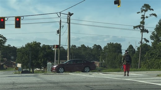 As snow falls in North Georgia, commuters stop in Macon before hitting the road