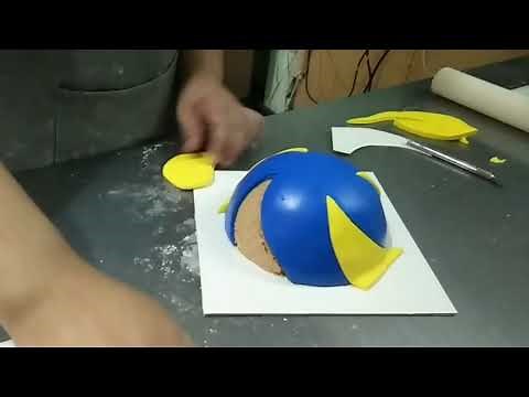 How to make a 2D/half sphere volleyball cake.