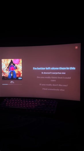 Explore the Lyrics of Jerk by Oliver Tree