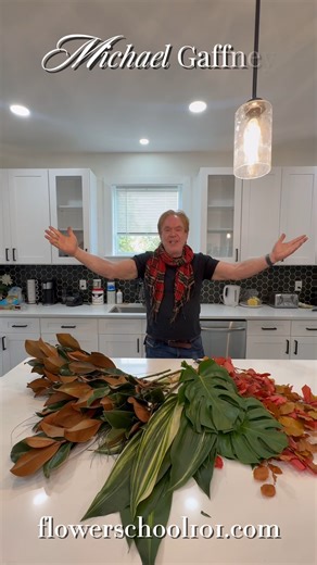 Let me show you the hottest foliage for your floral arrangements: 🍃 Monstera leaves - Think "monster" leaves, that's how I remember them! 🍃 Aspidistra wrap - You'll absolutely love it 🍃 Magnolia - Brown on the outside, gorgeous green on the inside 🍃 Bear grass - Perfect for adding texture 🍃 Autumn foliage - Beautiful seasonal pops of color Watch me put it all together in an easy breezy 3-minute design! ✨ Ready to learn more? Visit flowerschool101.com #FlowerSchool101 #MichaelGaffney #Americ