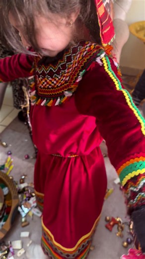 Vidéos de S🥰F🫦 (@hailin.hili) avec son original - 𓆩 ghilux 𓆪