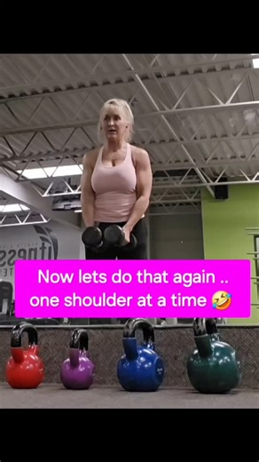 Autumn Raby on Instagram: "This is the next part of my shoulders workout .. in colour this time 🤭 I hope you've having a great Sunday ⛄️ Thank you for following 😊 Autumn 🍂 #autumnraby #autumnraby_ifbbpro #ifbbpro"
