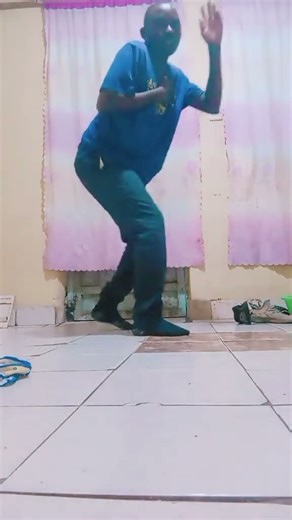 dancer for hire 🤣🤣