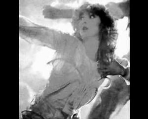 Kate Bush Leave it open