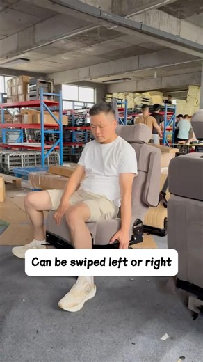 Swivel seats for the front passenger and middle-row positions are now available.#FoldingSeats