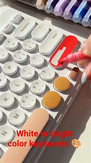 White to bright color keyboard 🎨